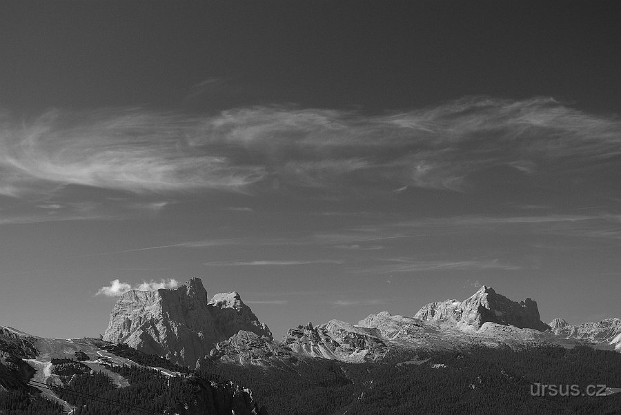 IMGP6520.JPG - Monte Pelmo a Civetta