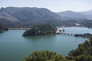 V údolí řeky Guadalhorce se pod třemi přehradami nachází slavná soutěska Caminito del Rey, kde se můžete projít po exponované horské stezce nad kaňonem. Na tuto atrakci jsme si však museli nechat zajít chuť, je zde nutná včasná rezervace.