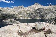 O kousek níže se nachází nádrž Embalse de Bachimaña.