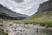 Koupačka v závěrečné části kaňonu zvané Cirque de Soaso.